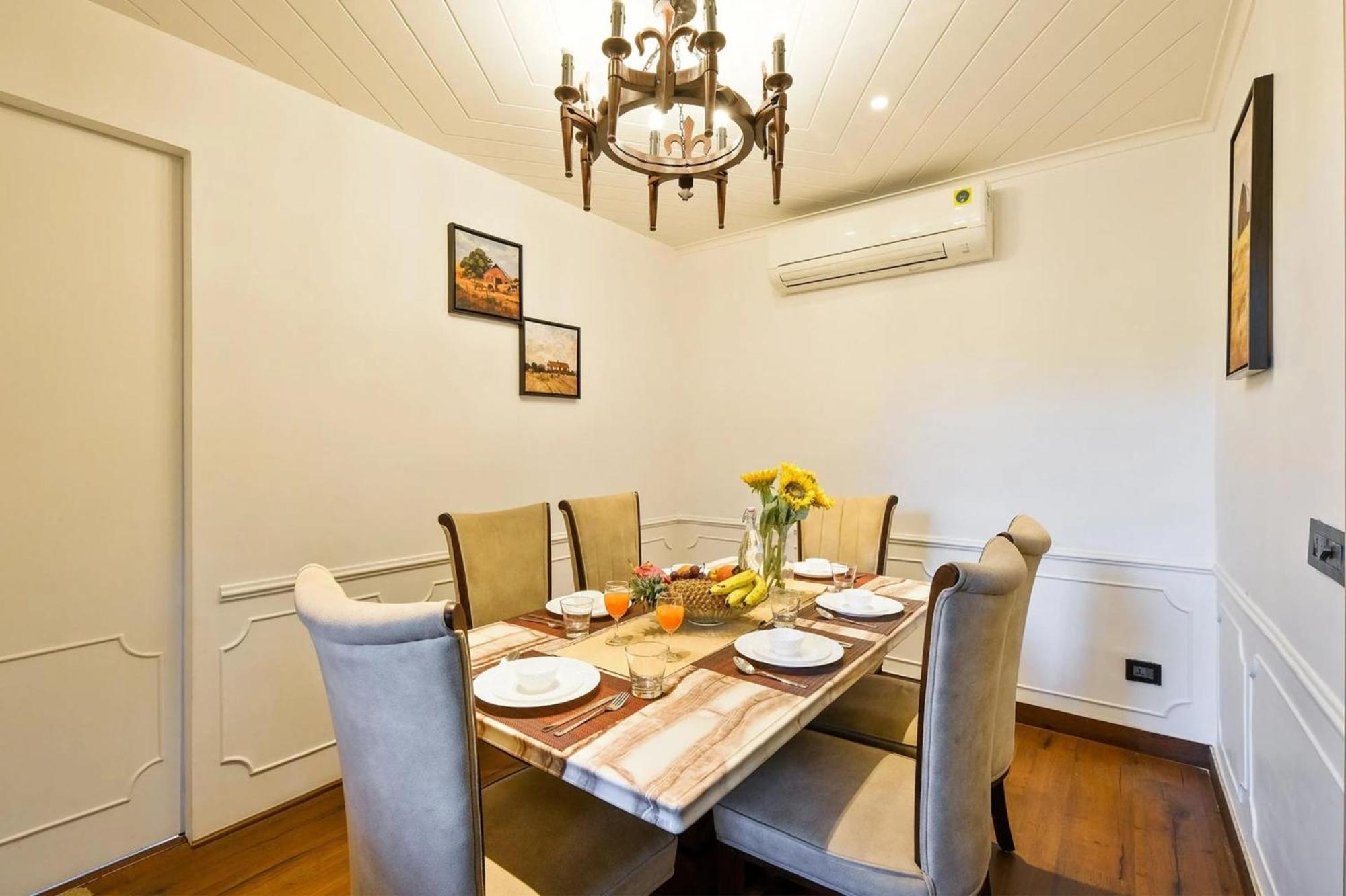 Villa Sierra Sky - Exquisite Elegant 4 Bedroom Villa 德拉敦 外观 照片